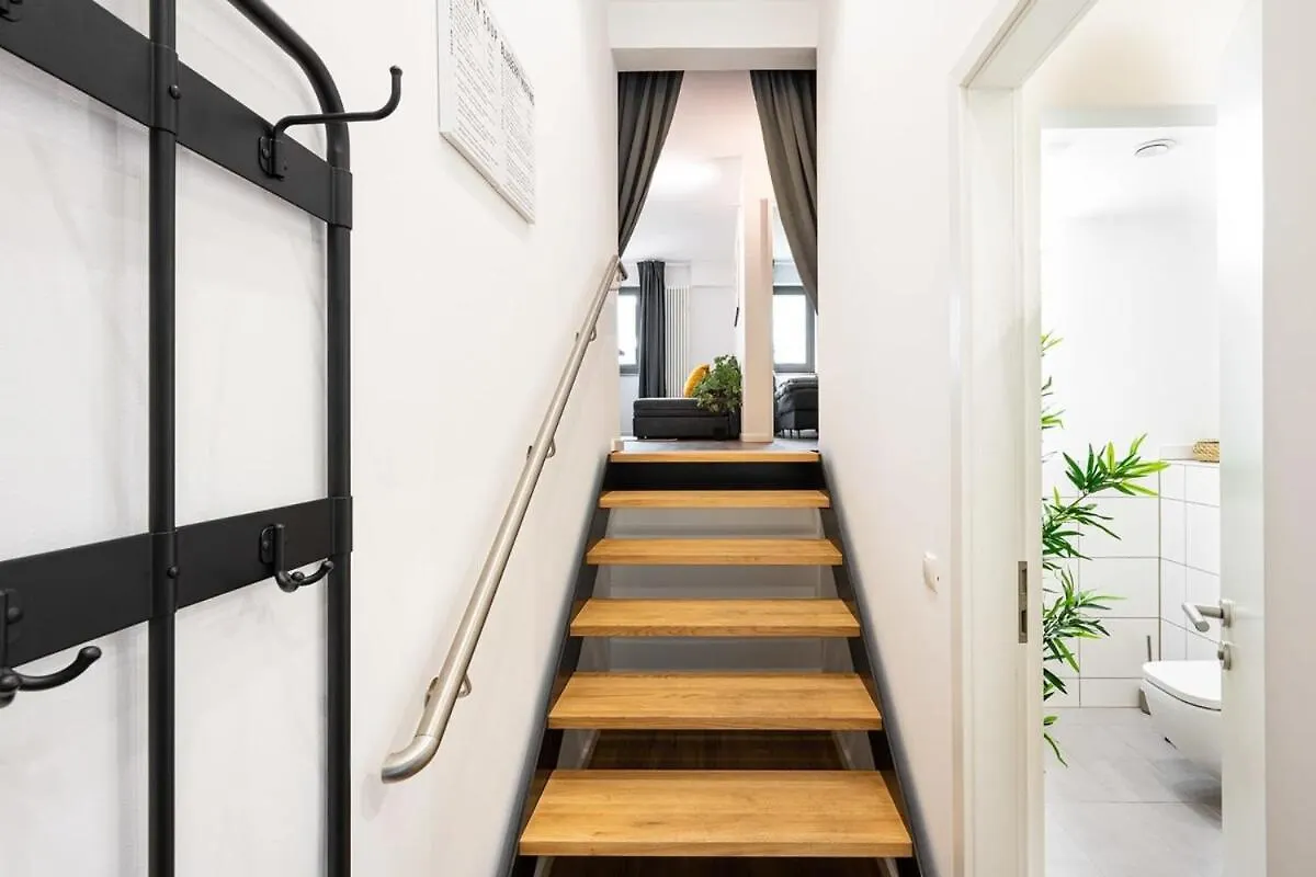 Urban Apartment With 2 Bedrooms Munich Germany