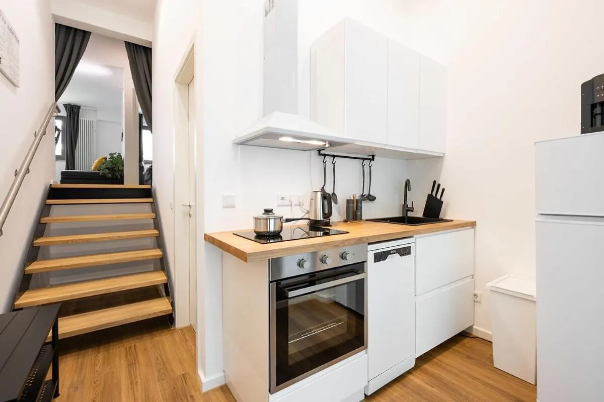 Urban Apartment With 2 Bedrooms Munich